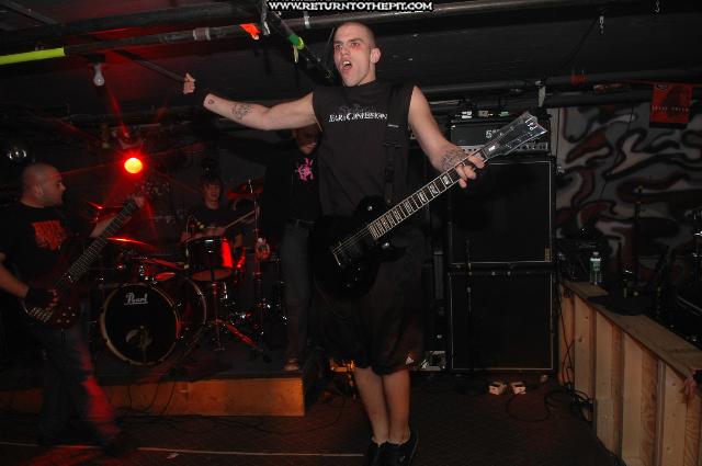[the acacia strain on Jan 13, 2005 at the Bombshelter (Manchester, NH)]