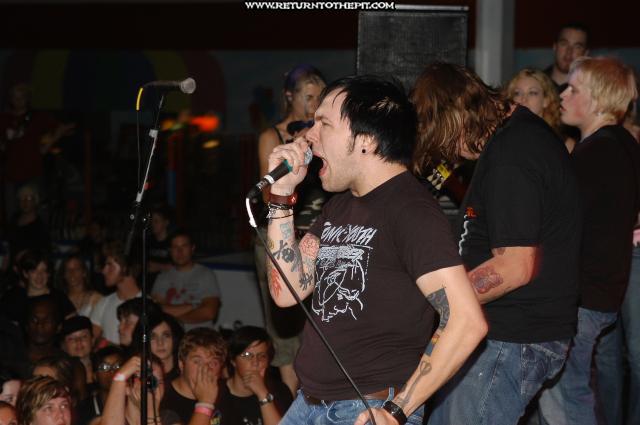 [the ataris on Jul 23, 2004 at Hellfest - Trustkill Stage (Elizabeth, NJ)]