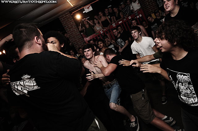 [the bonus army on Aug 28, 2010 at Anchors Up (Haverhill, MA)]
