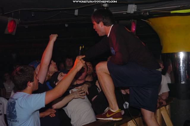 [champion on Jun 2, 2005 at the Bombshelter (Manchester, NH)]