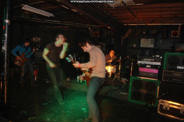 [the chinese stars on Dec 18, 2004 at the Living Room (Providence, RI)]