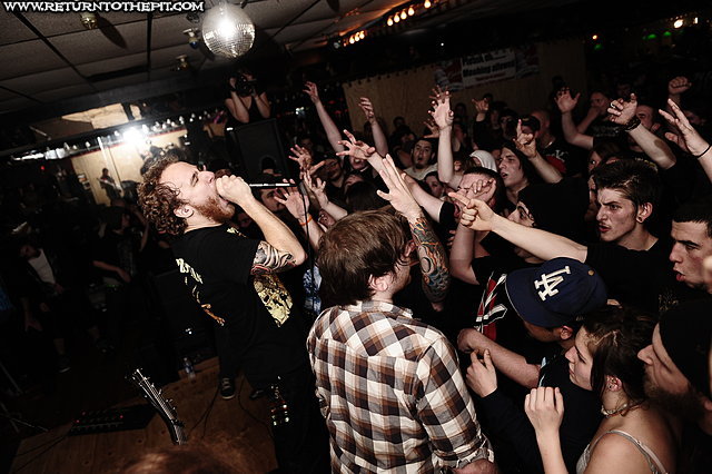[the faceless on Nov 27, 2009 at Rocko's (Manchester, NH)]