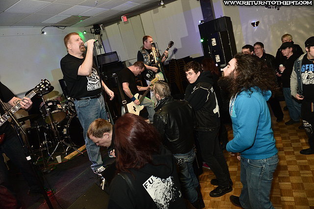 [the fus on Feb 17, 2016 at ONCE (Sommerville, MA)]