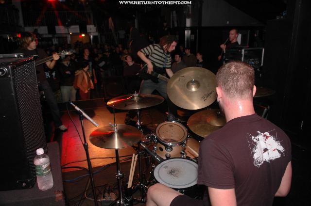 [the hostage heart on Nov 24, 2004 at the Palladium (Worcester, Ma)]