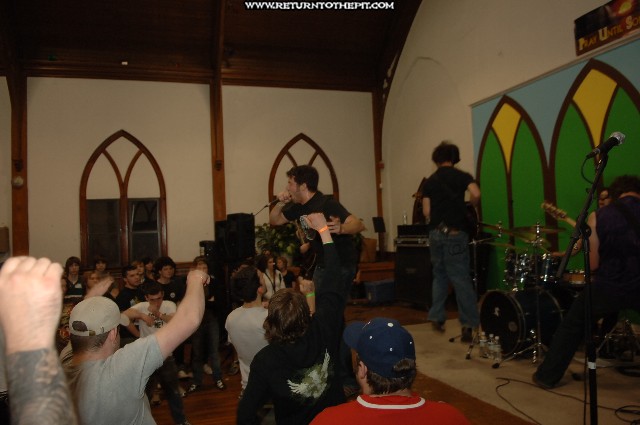 [the red chord on May 7, 2006 at QVCC (Worcester, MA)]