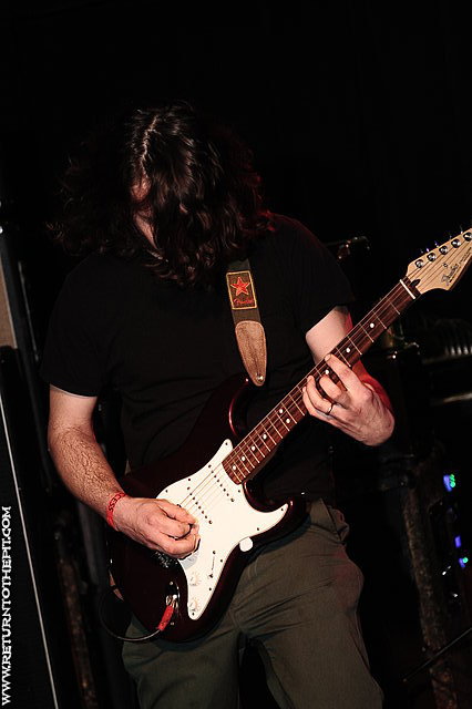 [tombs on Dec 2, 2011 at Club Lido (Revere, MA)]