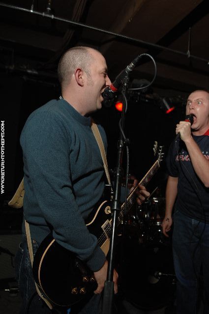 [tommy and the terrors on Nov 9, 2006 at Great Scott's (Allston, Ma)]