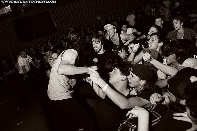[trash talk on Sep 28, 2010 at Harpers Ferry (Allston, MA)]