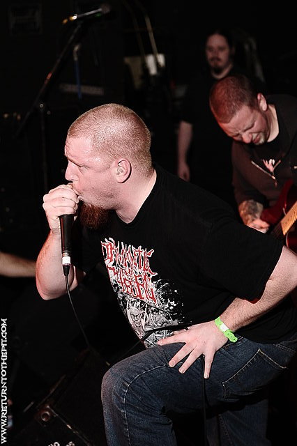 [underlying truth on Dec 4, 2009 at the Palladium (Worcester, MA)]