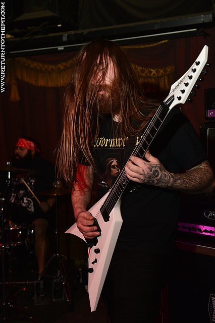 [upheaval on Nov 21, 2019 at Ralph's (Worcester, MA)]