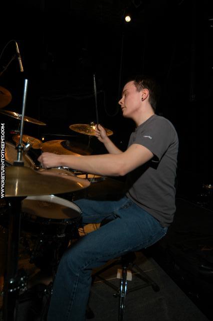 [what weapons bring war on May 1, 2004 at the Palladium - first stage  (Worcester, MA)]