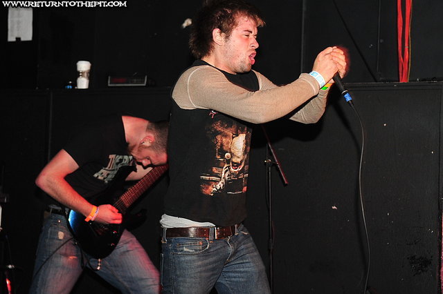 [with dead hands rising on Apr 27, 2008 at the Palladium - Secondstage (Worcester, MA)]