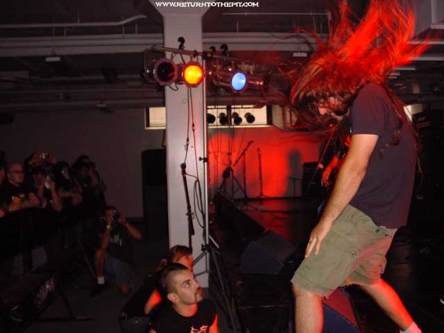 [withered earth on Jul 27, 2002 at Milwaukee Metalfest Day 2 relapse (Milwaukee, WI)]