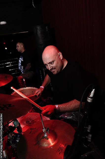 [wrecking crew on Sep 20, 2009 at Club Lido (Revere, MA)]