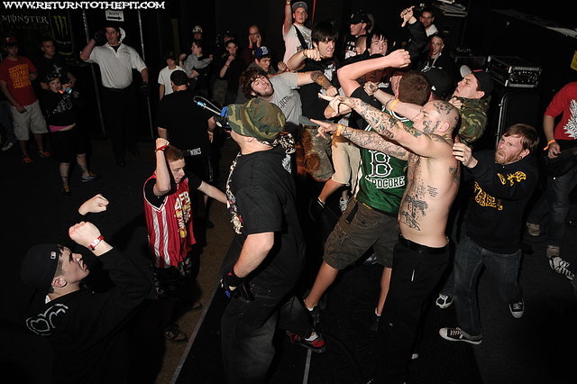 [xtyrantx on Apr 27, 2008 at the Palladium - Secondstage (Worcester, MA)]