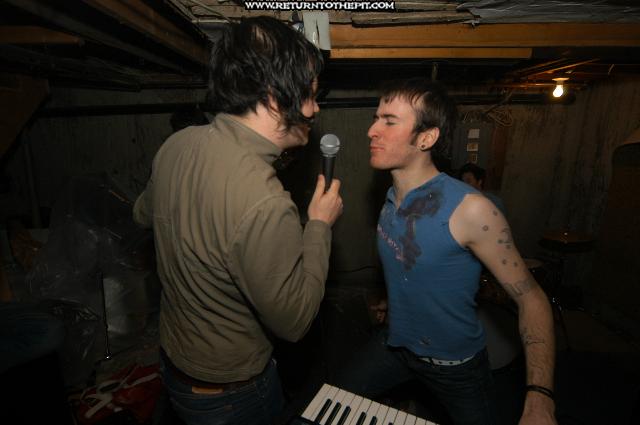 [young urban professionals on Apr 2, 2004 at the Dirty Basement (Dover, NH)]